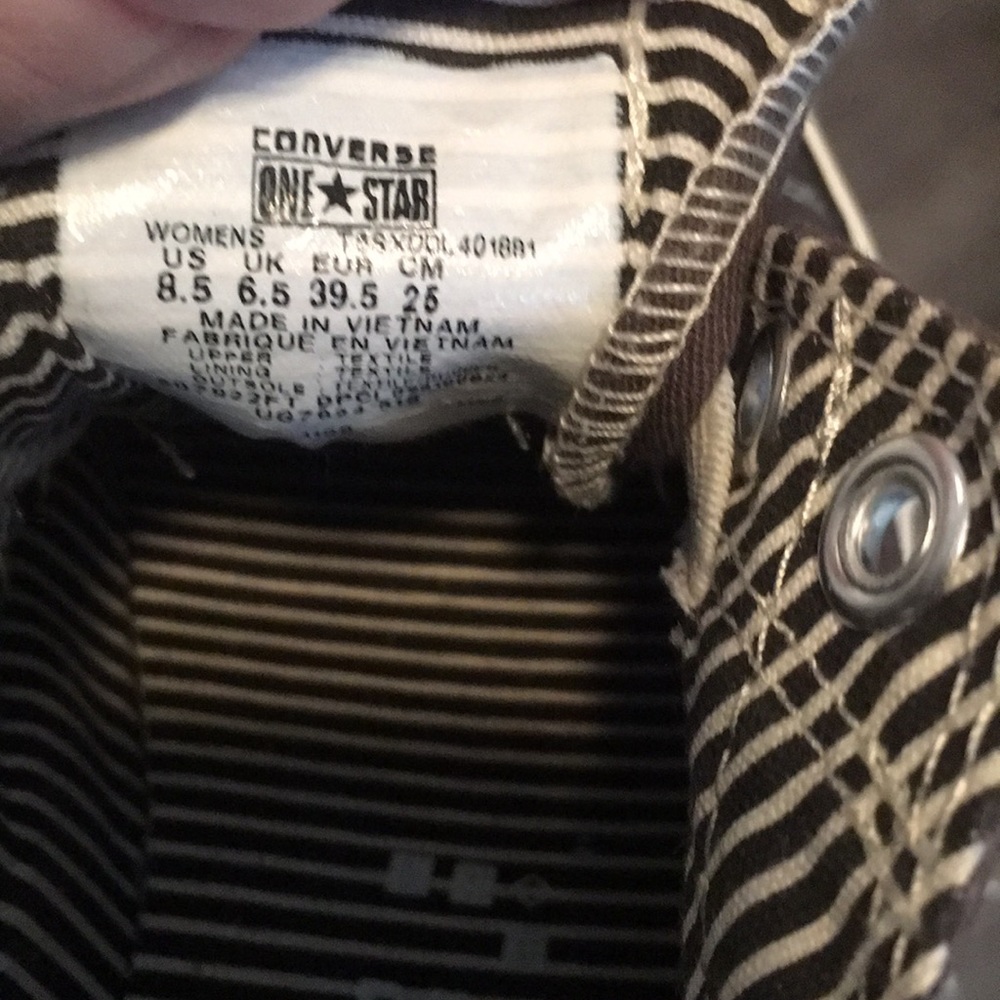 Converse slip on sneakers***** on hold *** - Picture 2 of 2